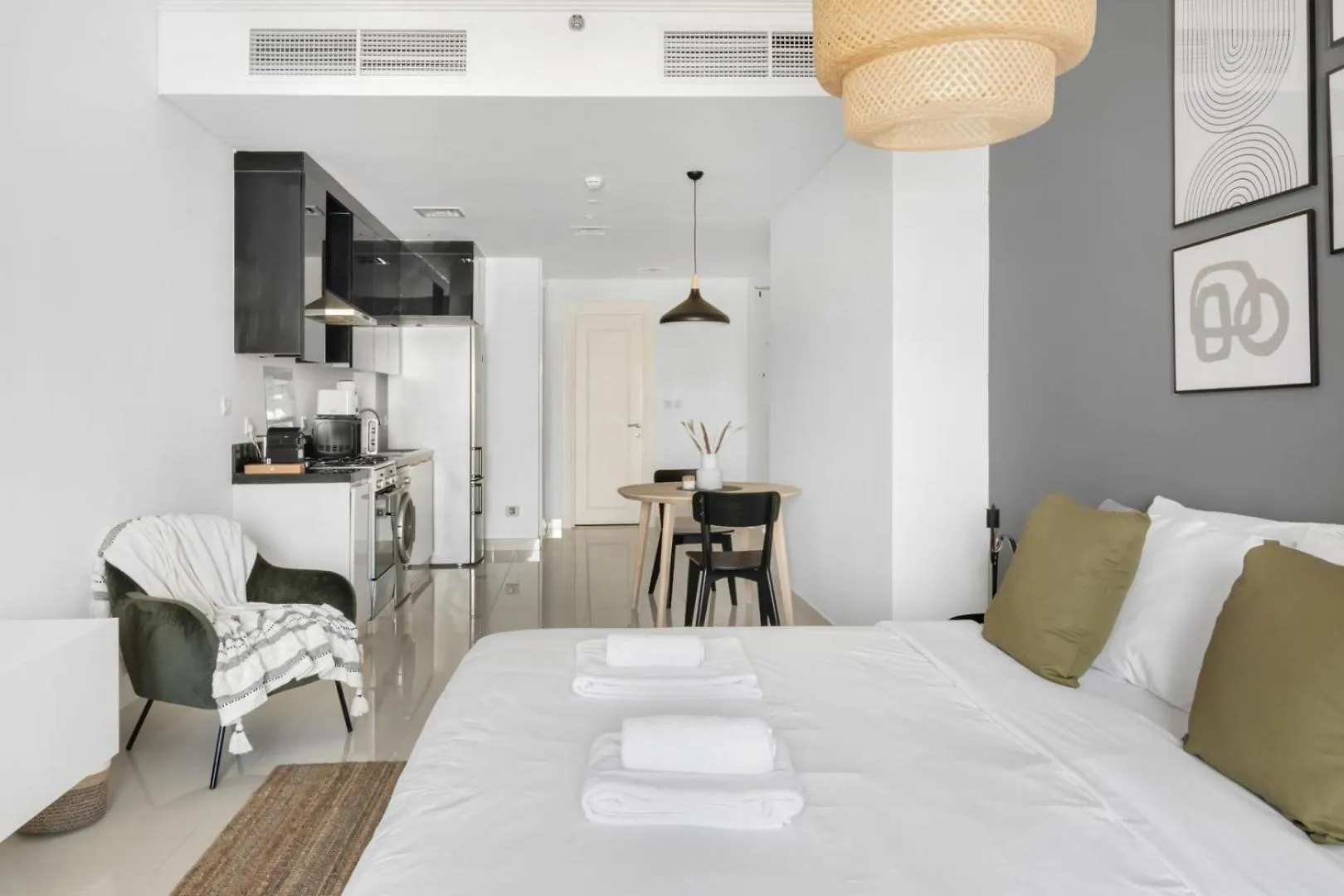 Guestready - White Chic Apartment Dubai